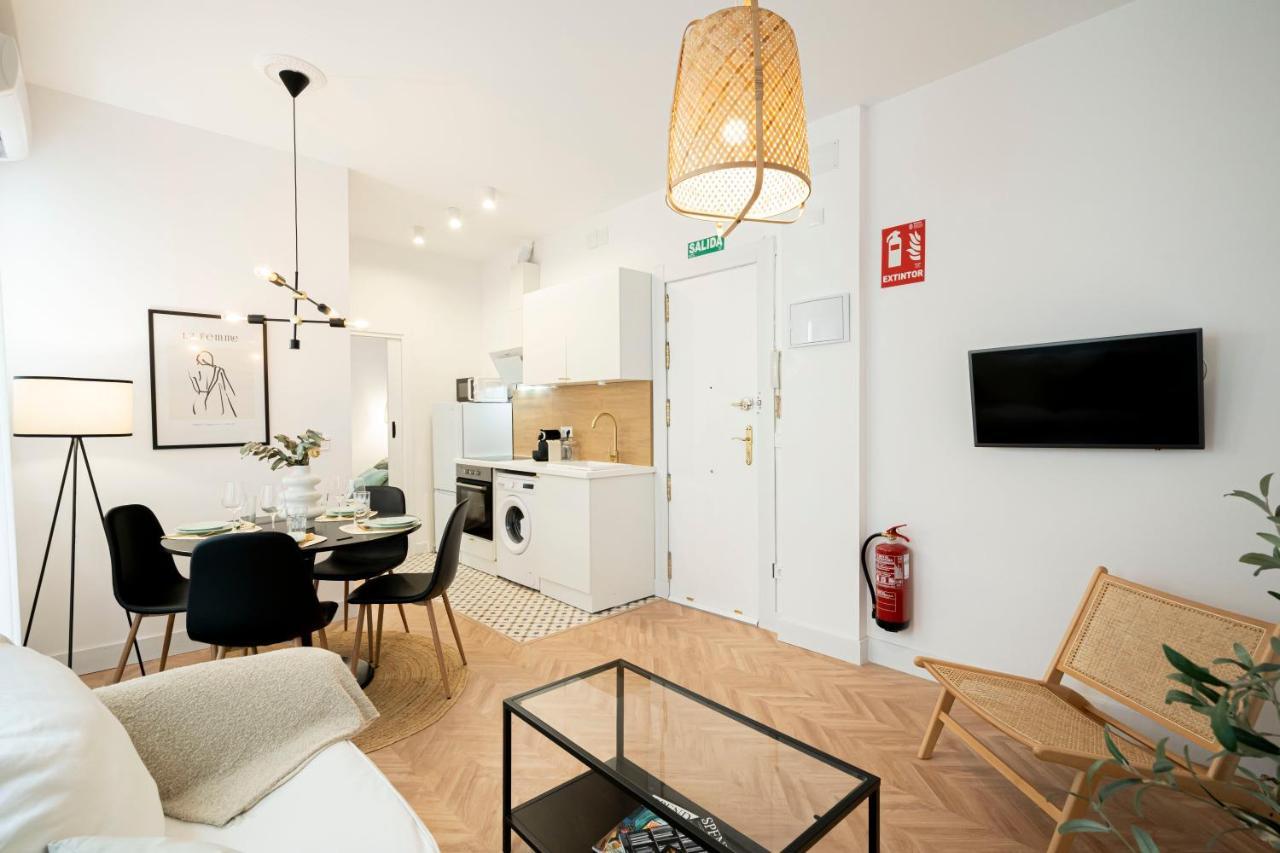 For You Rentals Apartamento Temporal Delicias Madrid Ccr9 Экстерьер фото